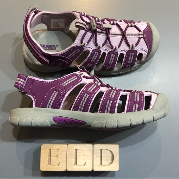 Khombu Girl’s Sandy Closed Toe Athletic Sandals - Picture 4 of 8